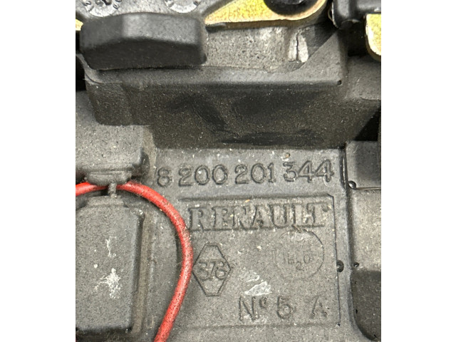 Руль Renault Trafic II (X83)  2002 - 2014 года 8200201344      