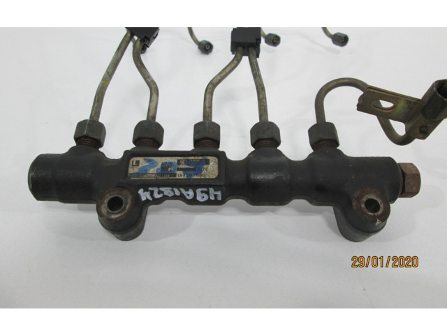 Vstřikovací lišta 9654592680   Ford Kuga II     