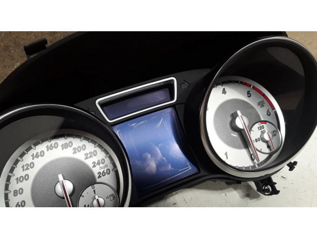 Přístrojová deska  Mercedes-Benz GLA W156 2015 A1179004601, 0263697119  