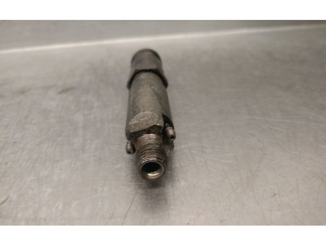Форсунка 0000100551, KCE27SBOSCH    Mercedes-Benz C W202  605 