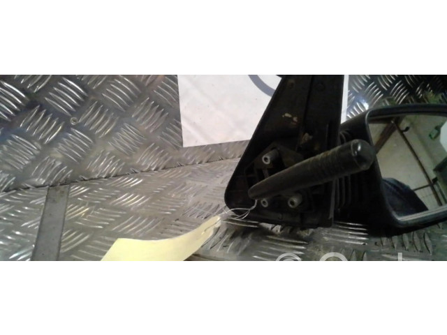 Zpětné zrcátko pravé Peugeot 205 1997  8148A3  