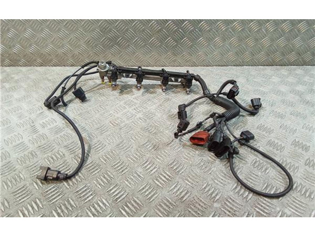 Топливная рампа 036133319, 036133319   Seat Ibiza II (6k)   для двигателя AUA