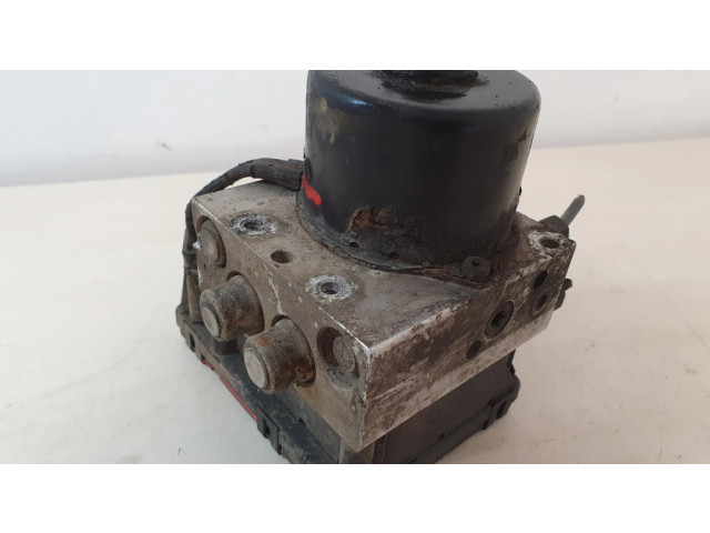 Jednotka ABS 04686987AA   Chrysler Voyager 2004