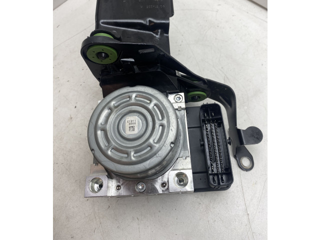 Блок АБС 5WA614517BJ   Audi  A3 8Y  2020- года