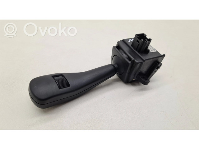 Ручка стеклоочистителей 8363664, 01204000   BMW 3 E46