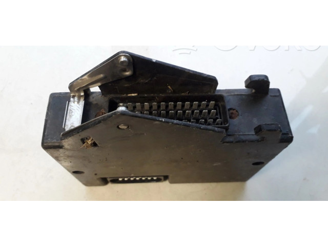 Блок управления АБС 10094303014, 06001RE3014   Renault Laguna I