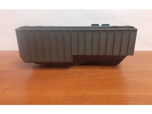  Pojistková skříňka 518966010B, 693169003   BMW X5 E70 2007