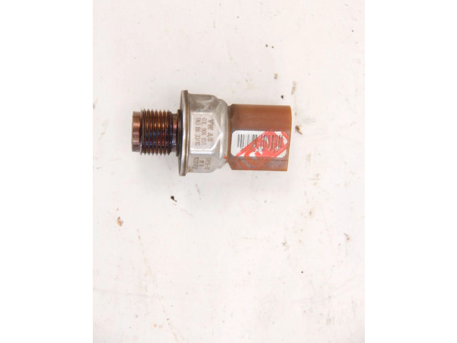 Vstřikovací lišta 03L906051, 03L906051   Seat Exeo (3R)    CAGC 