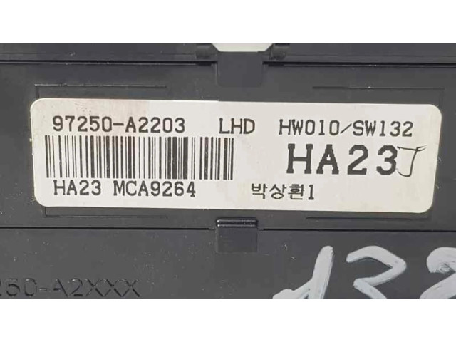 Блок управления климат-контролем 97250A2203   KIA Ceed