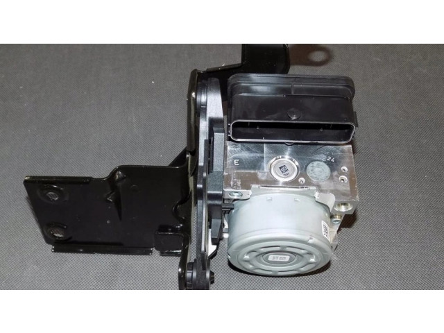 Jednotka ABS 5Q0614517DG   Volkswagen PASSAT B8 2019