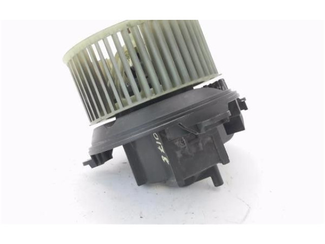 Вентилятор печки    9566944180, 9041220837   Fiat Scudo