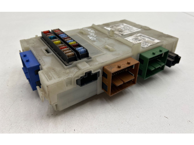 Блок предохранителей 6G9T14A073ZB, 28081754   Ford S-MAX    