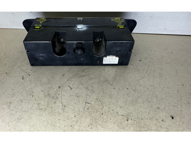 Дисплей    MR587777, N641J060   Mitsubishi Colt