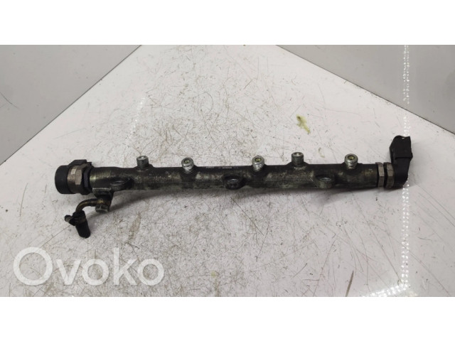 Vstřikovací lišta 7787164, 0445214033   BMW 3 E46  pro naftový motor 2.0  