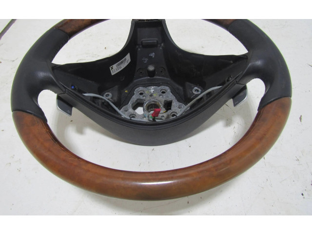 Volant Mercedes-Benz SL R230 2009 A2304601876  