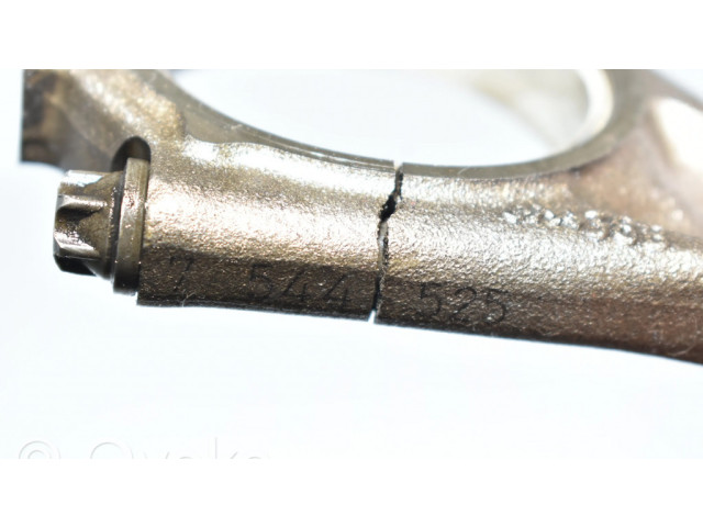 Píst 7544525   BMW 7 E65 E66  pro benzínový motor 4.8  