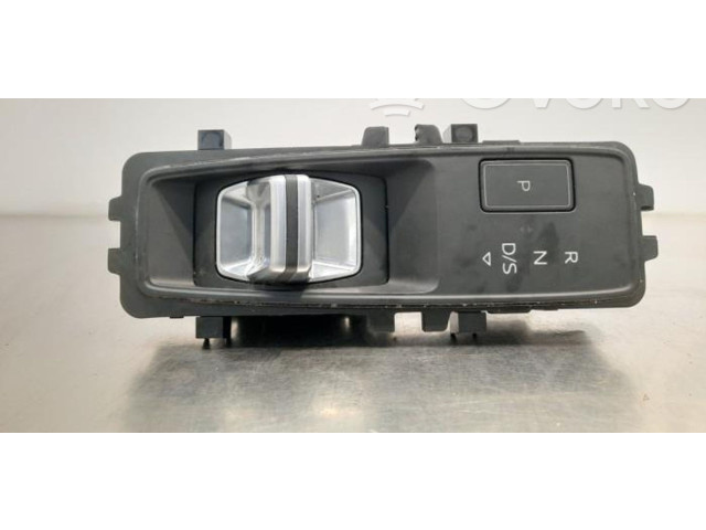 Селектор переключения передач 8Y0713059D    Audi A3 8Y   