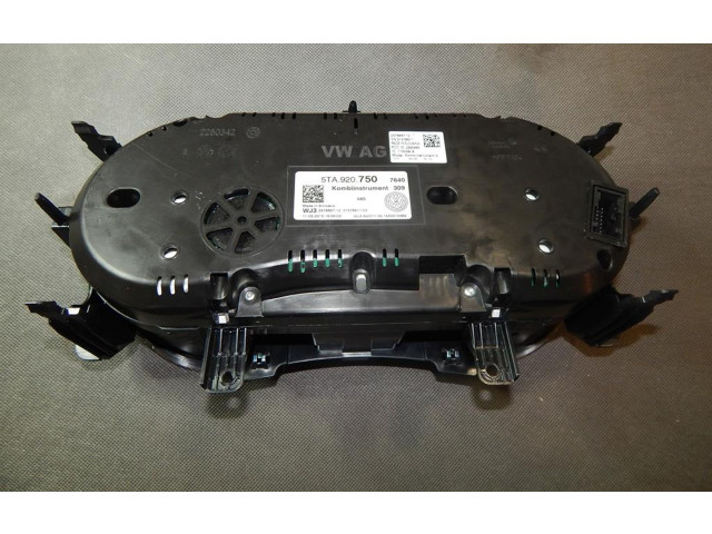 Панель приборов 5TA920750   Volkswagen Touran III       