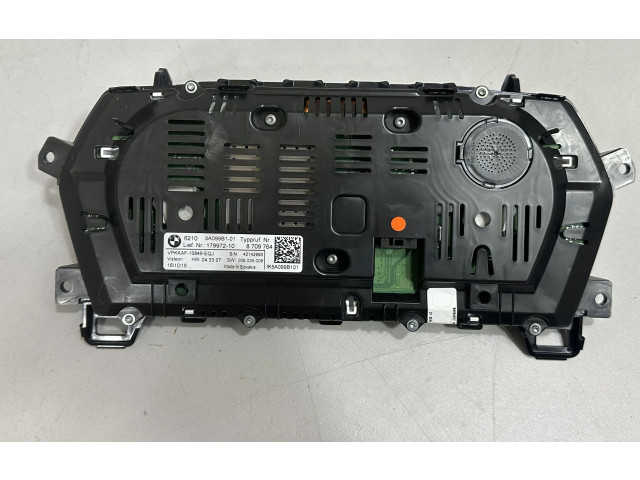 Přístrojová deska  BMW 1 F40 2019 8709764, 5A69538  