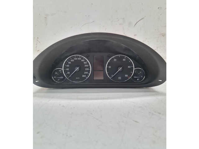 Přístrojová deska  Mercedes-Benz C W203 2006 A2035405248, 110080327009  