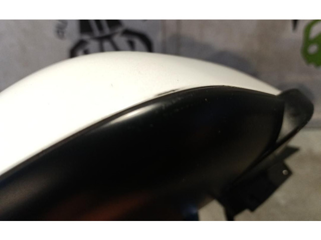 Zpětné zrcátko  Tesla Model 3 2024  2287.3028  
