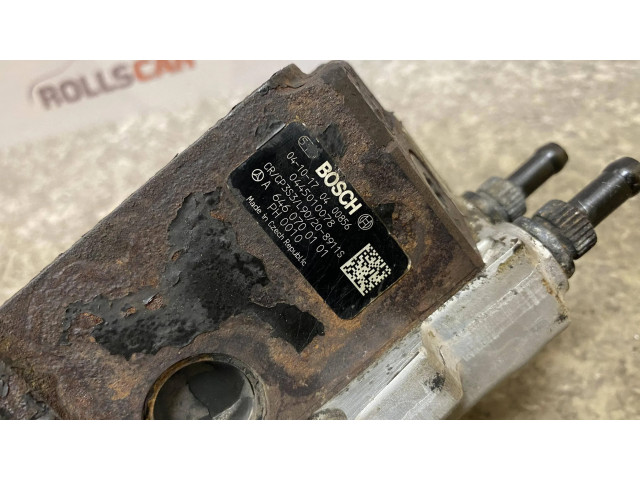 Vstřikovací čerpadlo A6460700101, 0445010078   Mercedes-Benz E W211  pro naftový motor 3.2  