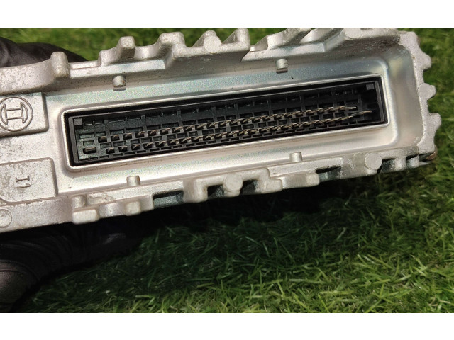 Блок управления двигателем ECU 032906026G, 0261203647   Volkswagen Golf III 1994