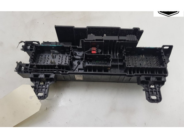 Блок предохранителей  103440500F, 103440500F   Tesla Model S    