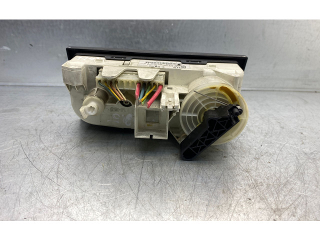 Блок управления климат-контролем 93329466, E5815   Opel Meriva A