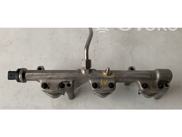 Vstřikovací lišta 7639975   BMW 2 F45     