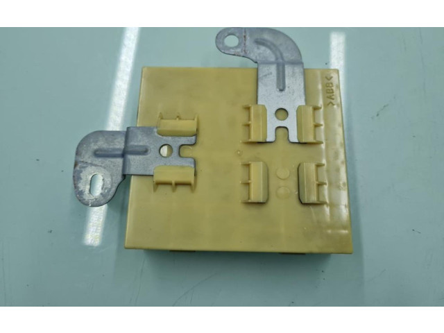 Řídící jednotka 8865060681   Toyota Land Cruiser (J120) 
