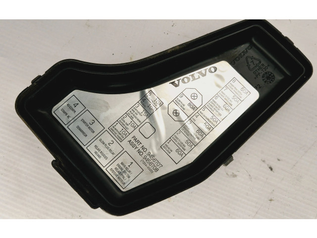   Pojistková skříňka 9162084, 9128576   Volvo S70  V70  V70 XC 1998