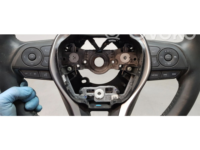 Руль Toyota Corolla E160 E170  2013 - - года 4510202800C0, 451000Z220      