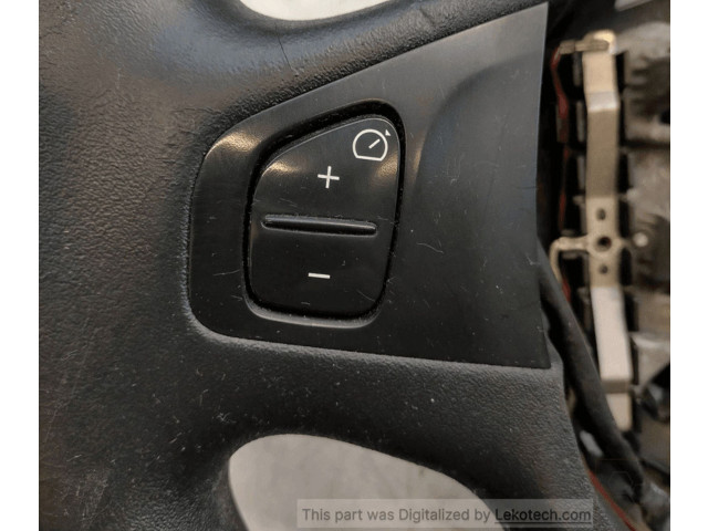 Volant Renault Captur 2013   