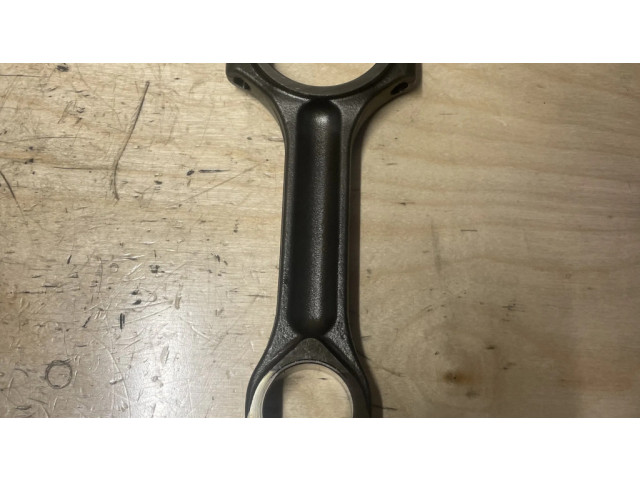 Ojnice  121004942R    Renault Master III  2.3