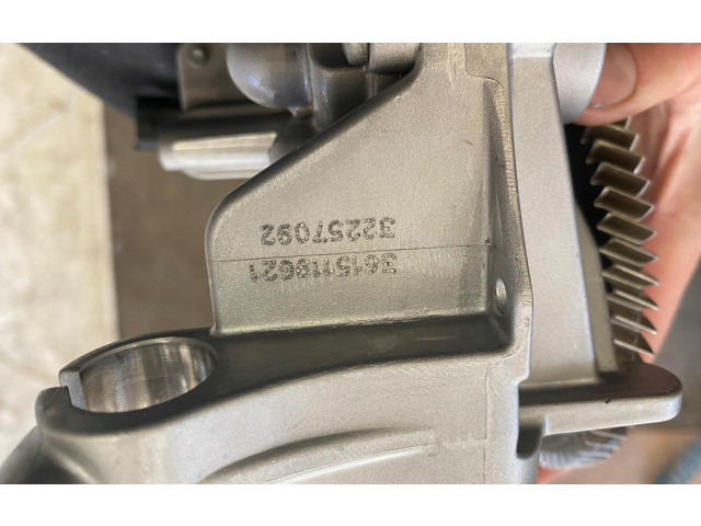 Масляный насос   32257092  Volvo XC40 
