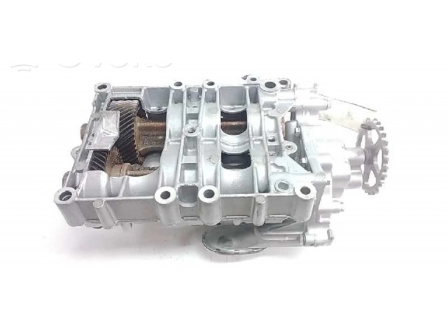 Масляный насос  4HW(DW12TED4) 9636898580  Citroen C8 2.2