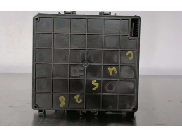 Блок предохранителей H1BT14D068BG   Ford Fiesta    