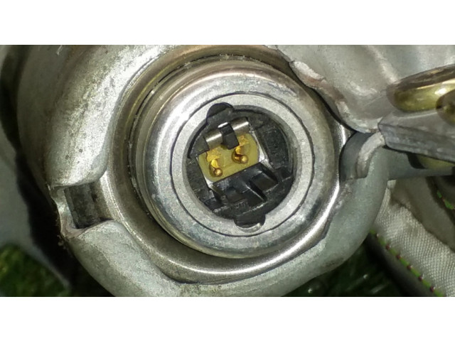 Боковая подушка безопасности 84701101307C   BMW 7 E65 E66