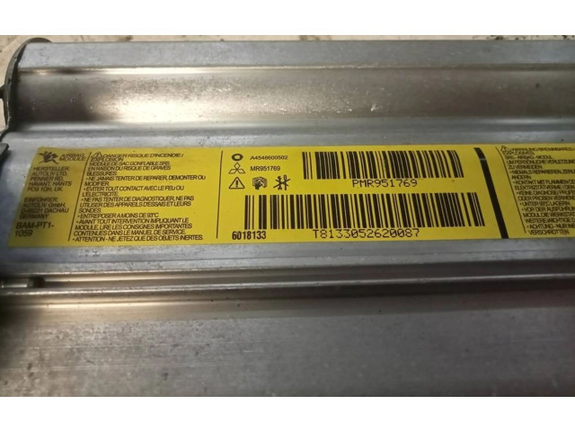 Подушка безопасности пассажира PMR951769   Mitsubishi Colt