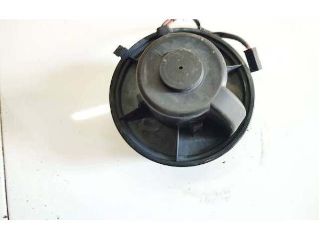 Вентилятор печки    3137020009, 893819021   Audi 80 90 S2 B4