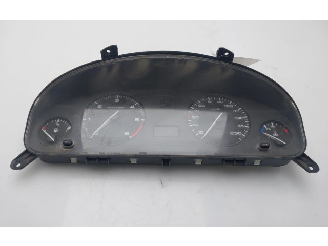 Přístrojová deska  Peugeot 406  9644230980  