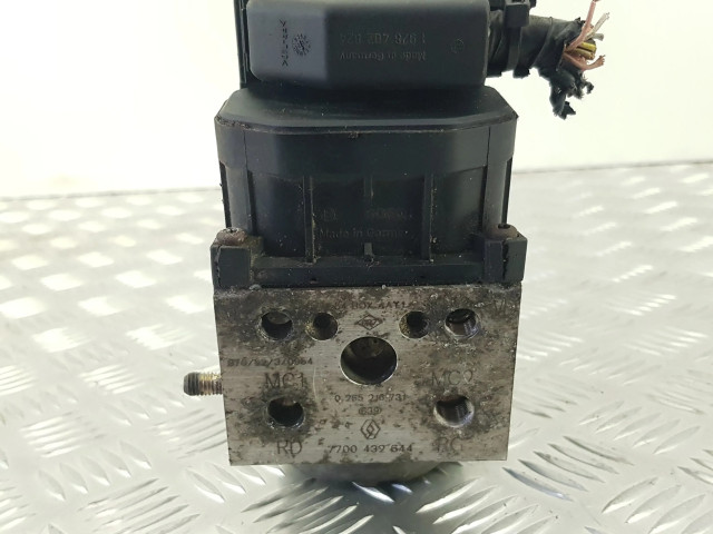 Блок АБС 0265216731, 968184   Renault  Clio II  1998-2001 года