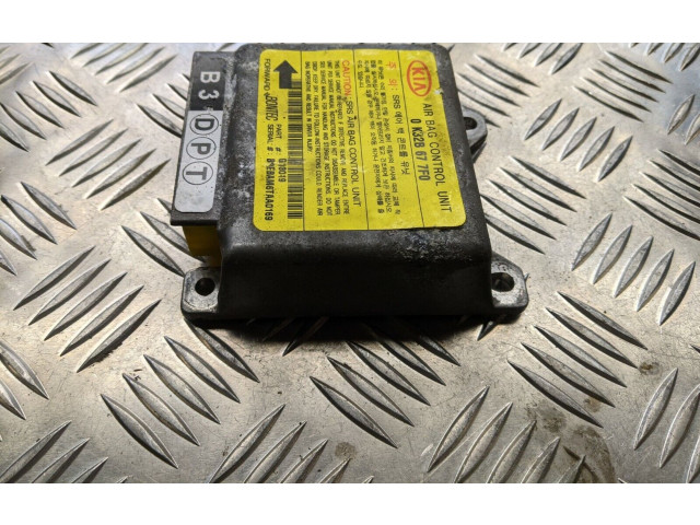 Блок подушек безопасности 0K32B677F0   KIA Rio