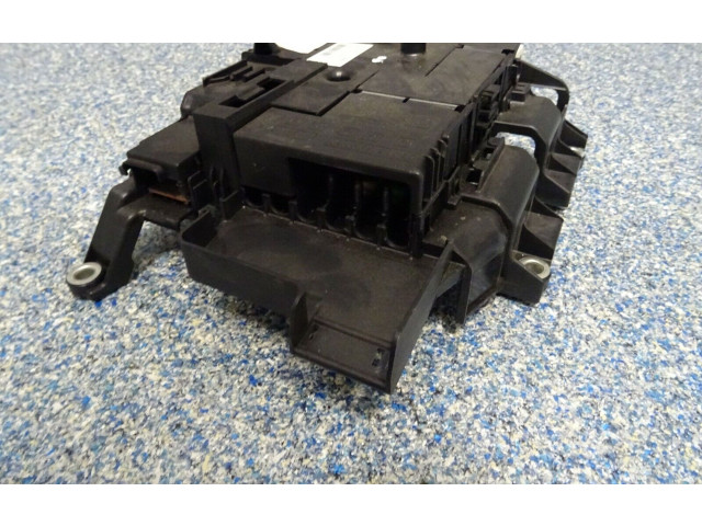 Блок предохранителей 7P0937548   Volkswagen Touareg II    