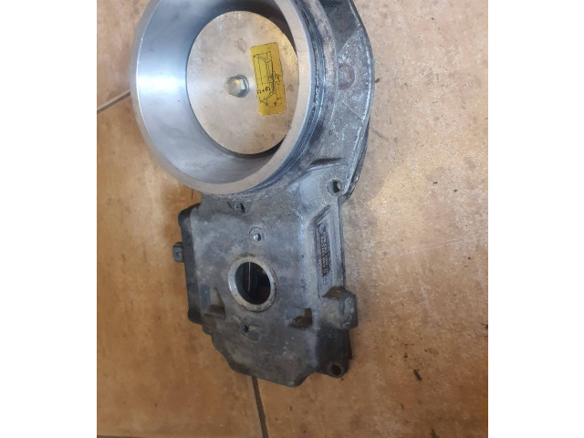 Vstřikovací lišta 0438121076, 051133353   Audi A6 S6 C4 4A     