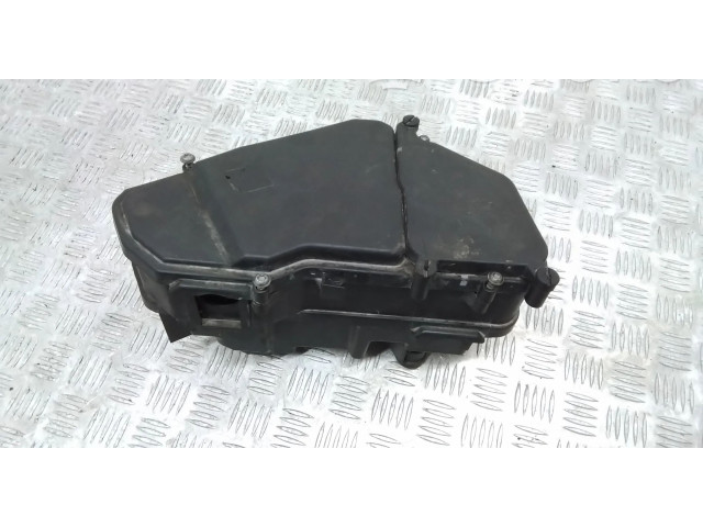   Pojistková skříňka 7L0937576B, 7L0937576A   Porsche Cayenne (92A) 2014