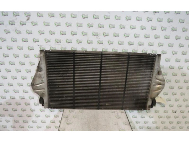Интеркулер  8200008761, 160040200F05   Renault Espace IV 2.0