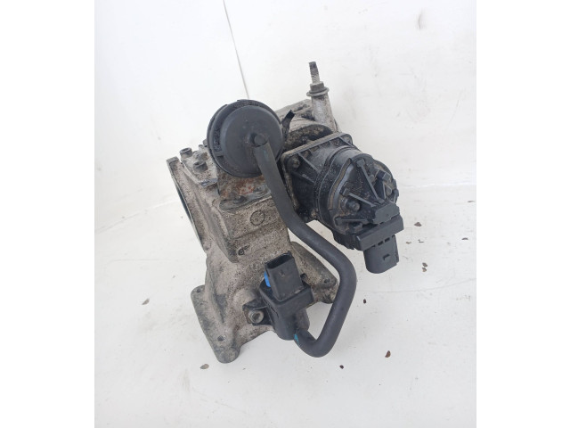 Клапан EGR    Opel Antara