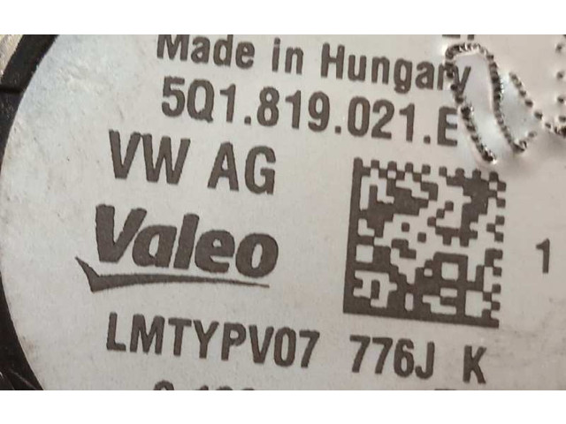 Вентилятор печки    5Q1819021E, 5Q0907521C   Volkswagen Golf SportWagen